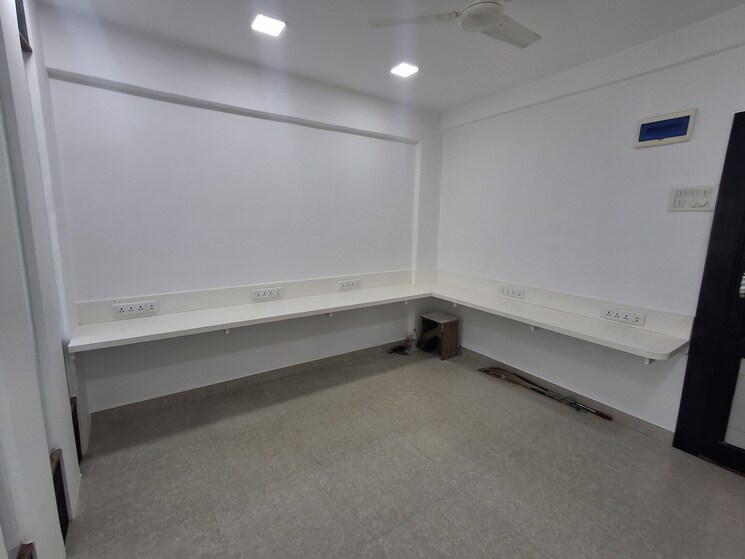 Team Area, navjivan-commercial-premises Commercial Office Space 280 Sq.Ft. In Lamington Road Mumbai 8863179