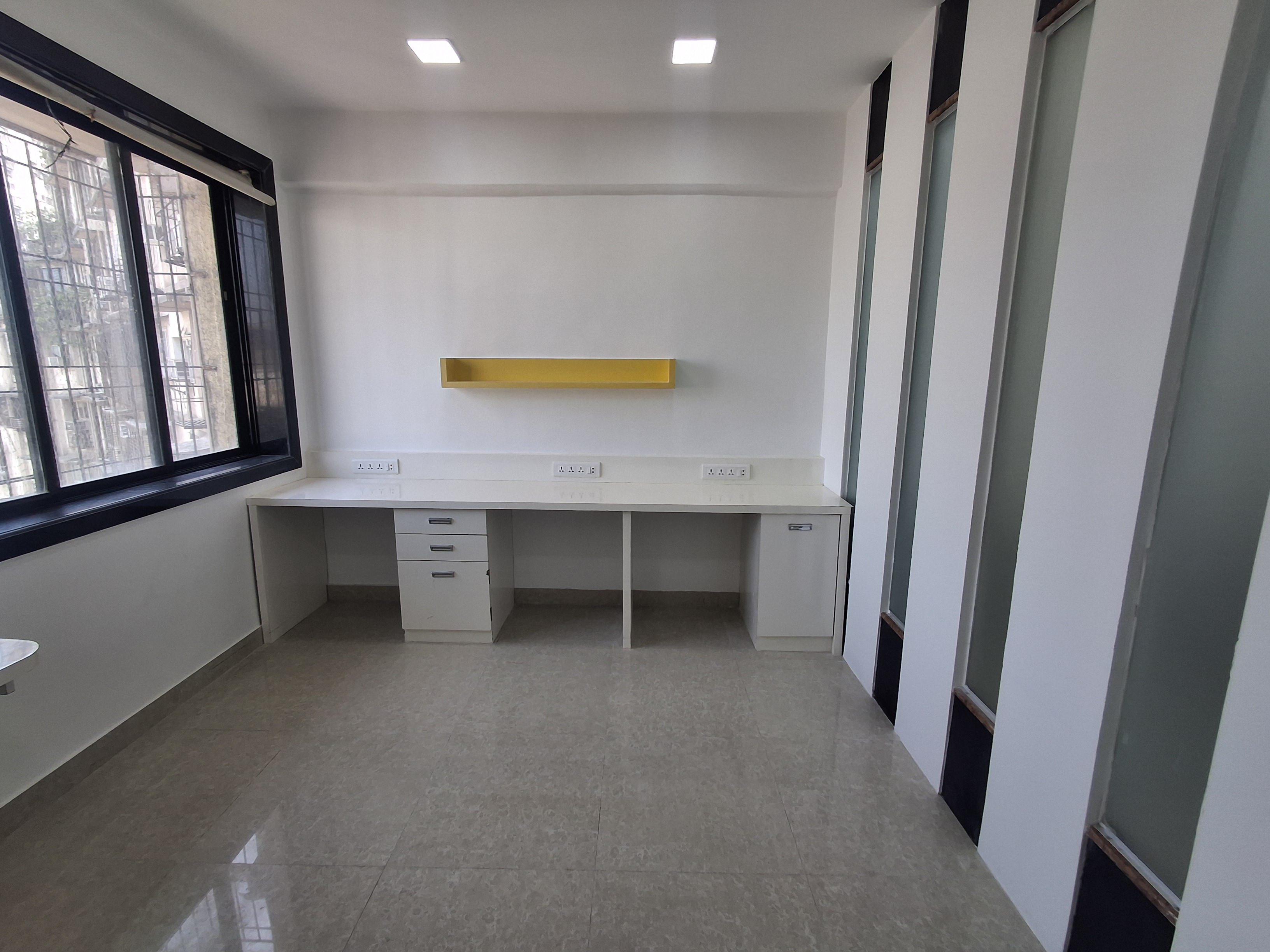 Office Space For Rent in Navjivan Commercial Premises