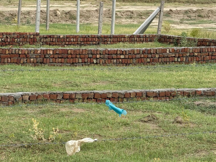 Cover Image, yamuna expressway  272 Sq.Yd. Plot In Yamuna Expressway Greater Noida 8863187