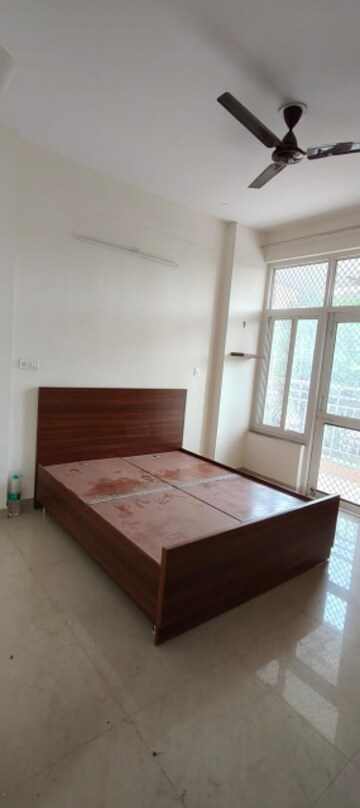 4 BHK Apartment For Rent in Sector 11 Dwarka