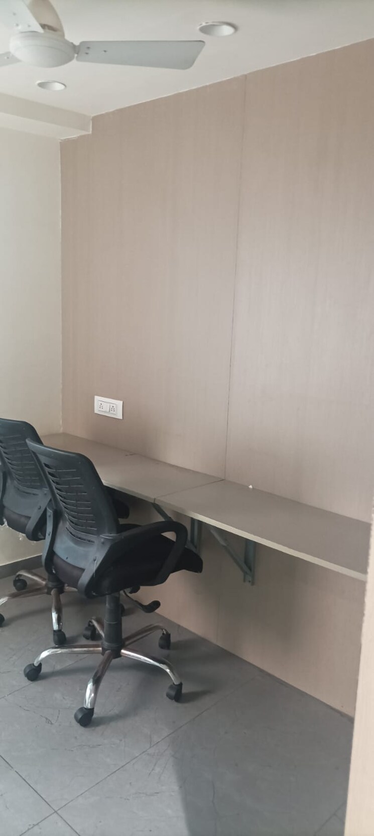 Team Area, gota Commercial Office Space 830 Sq.Ft. In Gota Ahmedabad 8863255