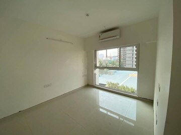 Room in 2 BHK Apartment at Rustomjee Erika, Bandra East – for Sale