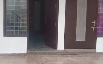 3 BHK Apartment For Rent in Varun Enclave, Sector 28