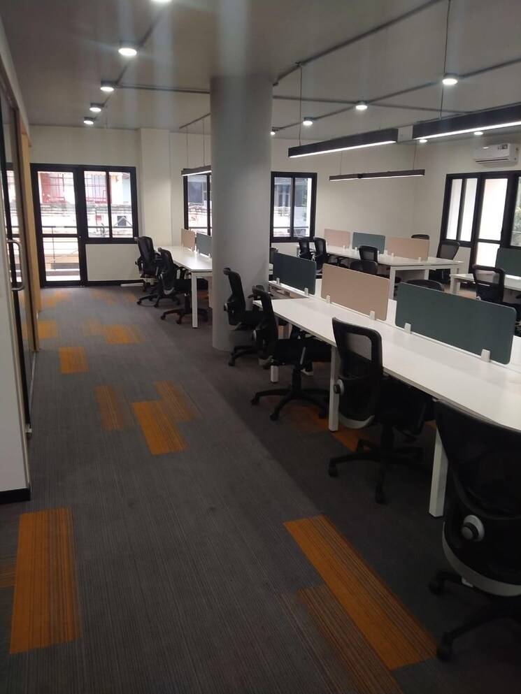 Team Area, koregaon park Commercial Office Space 2000 Sq.Ft. In Koregaon Park Pune 8863441