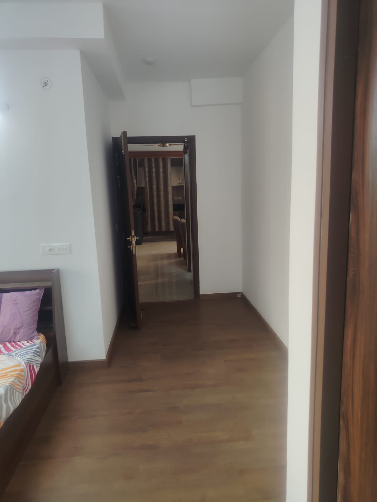 2 BHK + Servant Room Apartment For Sale in Rishita Manhattan