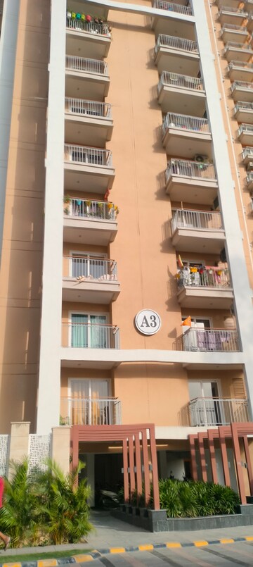 2 BHK Apartment – Exterior View View at Rishita Manhattan, Gomti Nagar - for Sale