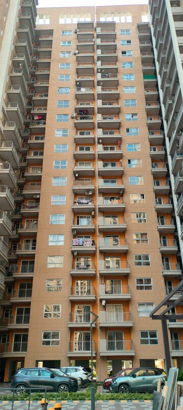 2 BHK Apartment – Exterior View View at Rishita Manhattan, Gomti Nagar - for Sale