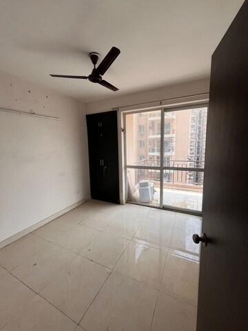 Room in 2 BHK Apartment at SG Andour Heights, Sector 71 – for Rent
