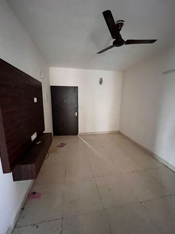 Room in 2 BHK Apartment at SG Andour Heights, Sector 71 – for Rent