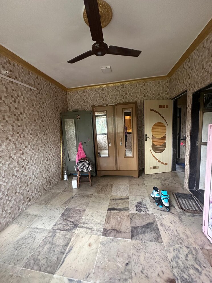  Parking, orlem-grace-apartments 2 Bedroom 800 Sq.Ft. Apartment In Malad West Mumbai 8863488