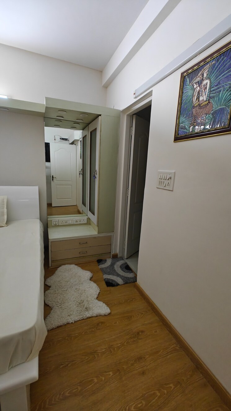 Living Room, dlf-westend-heights 4 Bedroom 2500 Sq.Ft. Apartment In Sector 53 Gurgaon 8863545