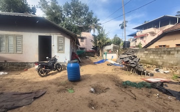 Plot For Sale in Pettah
