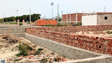  Plot For Sale in Knowledge Park Ii Greater Noida