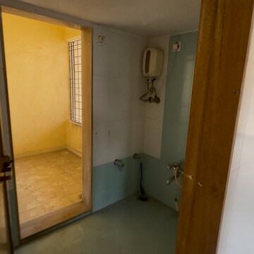 Bathroom in 1.5 BHK Apartment at Adarsh Nagar – for Rent