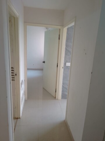 Building Lobby in 3 BHK Apartment at DLF Regal Gardens, Sector 90 – for Rent