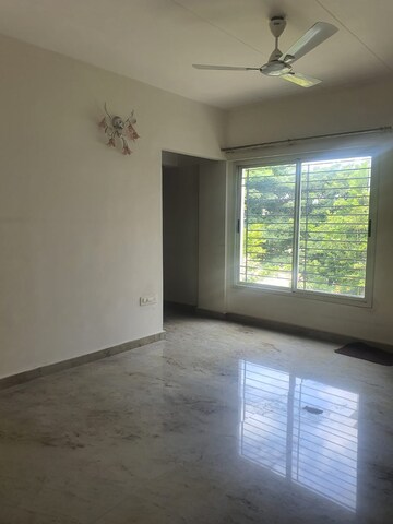 Room in 3 BHK Apartment at Nandi Citadel, Bannerghatta Road – for Rent