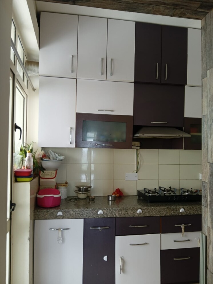 Kitchen, dlf-regal-gardens 4 Bedroom 2215 Sq.Ft. Apartment In Sector 90 Gurgaon 8864169