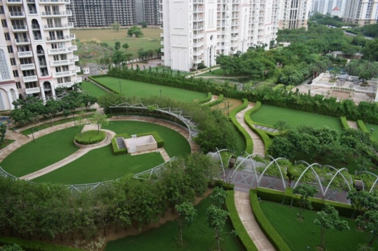 Garden, dlf-regal-gardens 4 Bedroom 2215 Sq.Ft. Apartment In Sector 90 Gurgaon 8864169