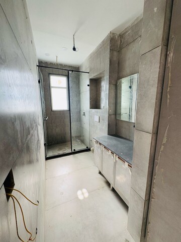 Building Lobby in 4 BHK Builder Floor at Orchid Island, Sector 51 – for Sale