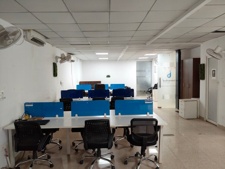 Team Area, sector 63 Commercial Office Space 1655 Sq.Ft. In Sector 63 Noida 8864155