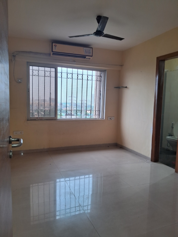 3 BHK 1275 Sq.Ft. Apartment in Dosti Florentine