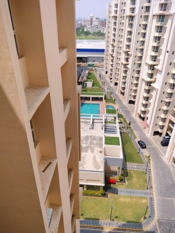 Balcony in 3 BHK Apartment at BBD Green City, Gomti Nagar – for Rent