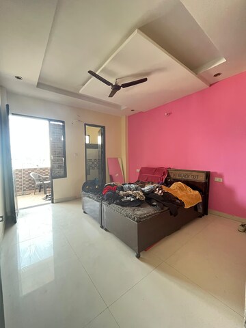 Bedroom in 3 BHK Builder Floor at Gms Road – for Rent