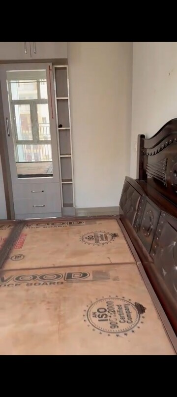 Kitchen in 3 BHK Apartment at Omaxe Waterscapes, Gomti Nagar – for Rent