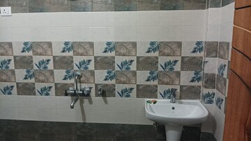 Bathroom in 3 BHK Apartment at Gomti Nagar – for Rent