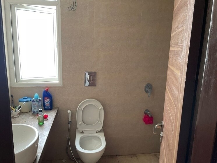 Bathroom, bbd-green-city 3 Bedroom 1640 Sq.Ft. Apartment In Gomti Nagar Lucknow 8864582