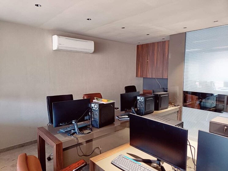 Team Area, suvidha-stellar Commercial Office Space 1132 Sq.Ft. In Bodakdev Ahmedabad 8864601