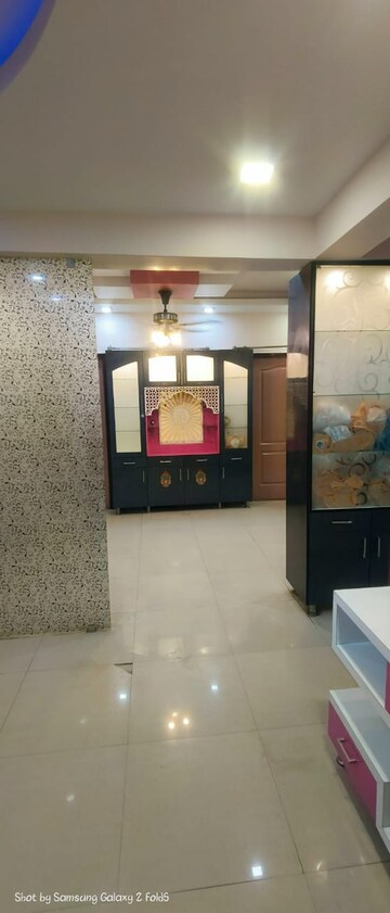 Kitchen in 3 BHK Apartment at Omaxe R2, Gomti Nagar – for Rent
