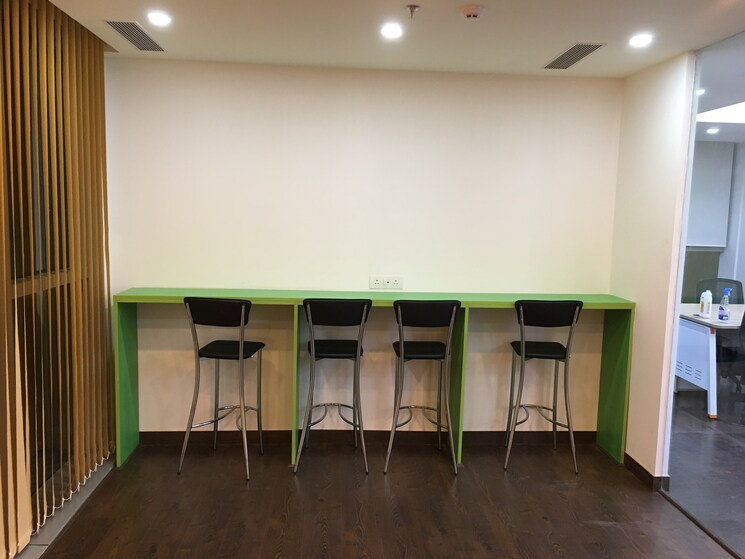 Team Area, ithums-62 Commercial Office Space in IT/SEZ 3162 Sq.Ft. In Sector 62 Noida 8864614