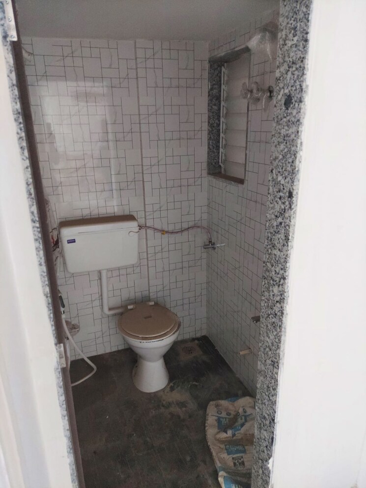 Bathroom, sagar-aradhna 1 Bedroom 600 Sq.Ft. Apartment In Badlapur East Thane 8864957