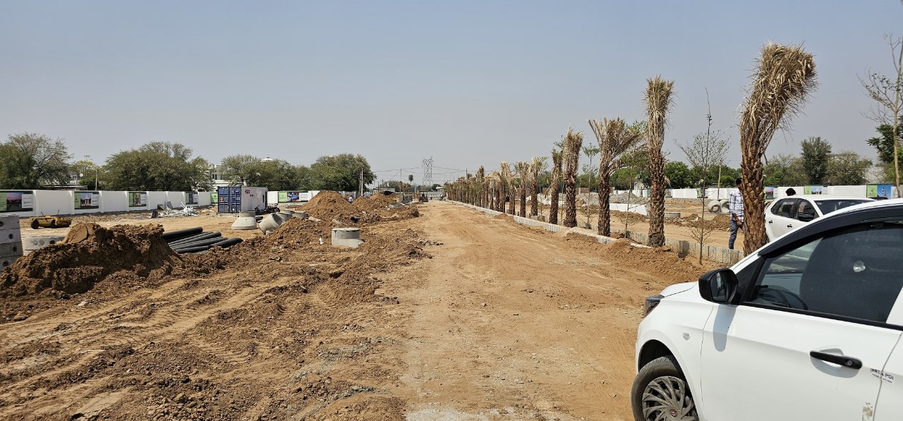 Plot For Sale in Gunsagar Valley 