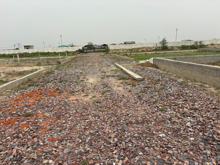 undefined, jewar  500 Sq.Yd. Plot In Jewar Greater Noida 8864795