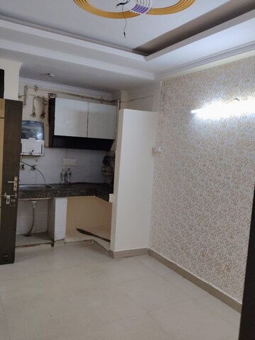 Room in 1 BHK Builder Floor at Krishna Park – for Sale