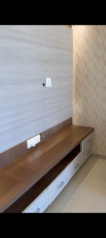 Furnished Amenities in 3 BHK Apartment at Omaxe Waterscapes, Gomti Nagar – for Rent