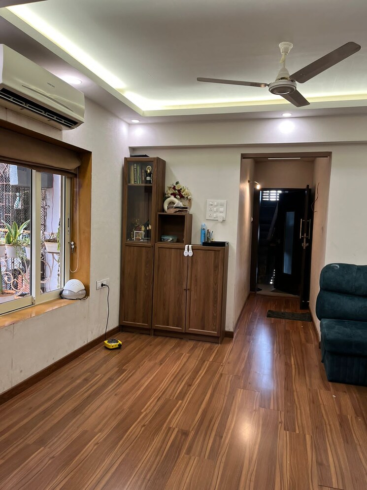 Living Room, versova-heaven-chs 1 Bedroom 450 Sq.Ft. Apartment In Andheri West Mumbai 8865135
