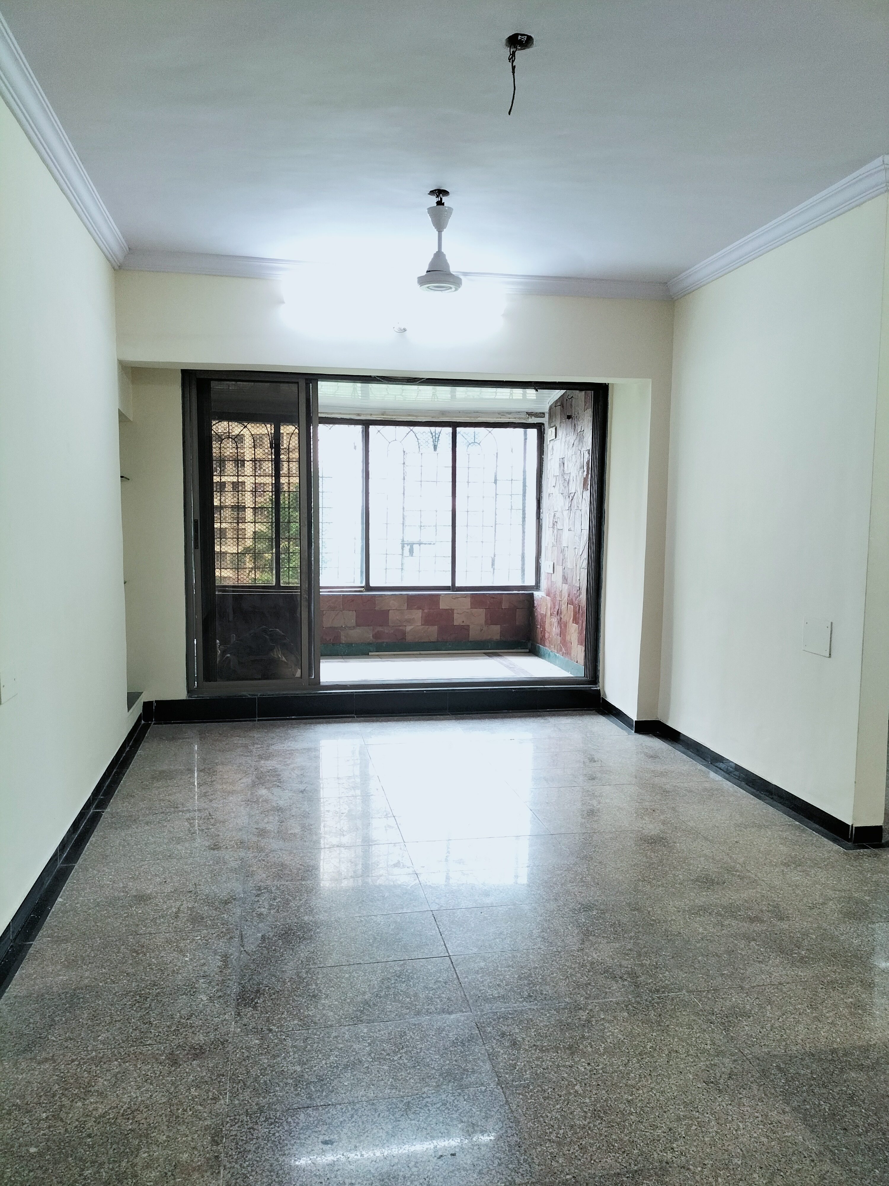 2 BHK + Extra Room 738 Sq.Ft. Apartment in Arpan Darpan CHS