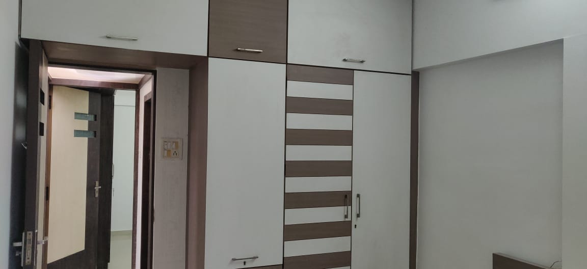 2 BHK + Extra Room 586 Sq.Ft. Apartment in Shreedham Splendour