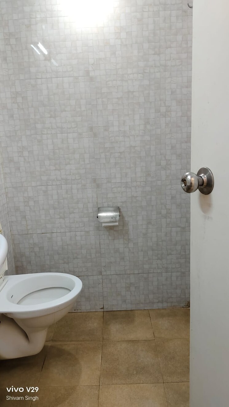 Bathroom, crescent-solitaire Commercial Office Space 1600 Sq.Ft. In Sakinaka Mumbai 8864153
