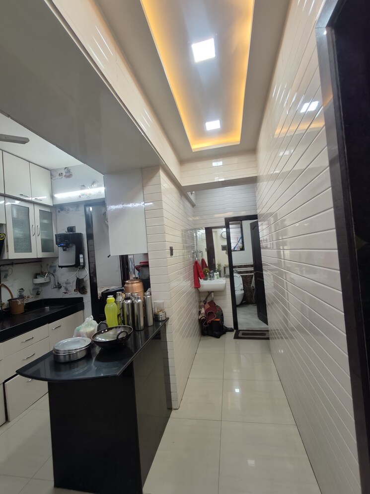  Parking, suncity-complex 2 Bedroom 850 Sq.Ft. Apartment In Powai Mumbai 8865181