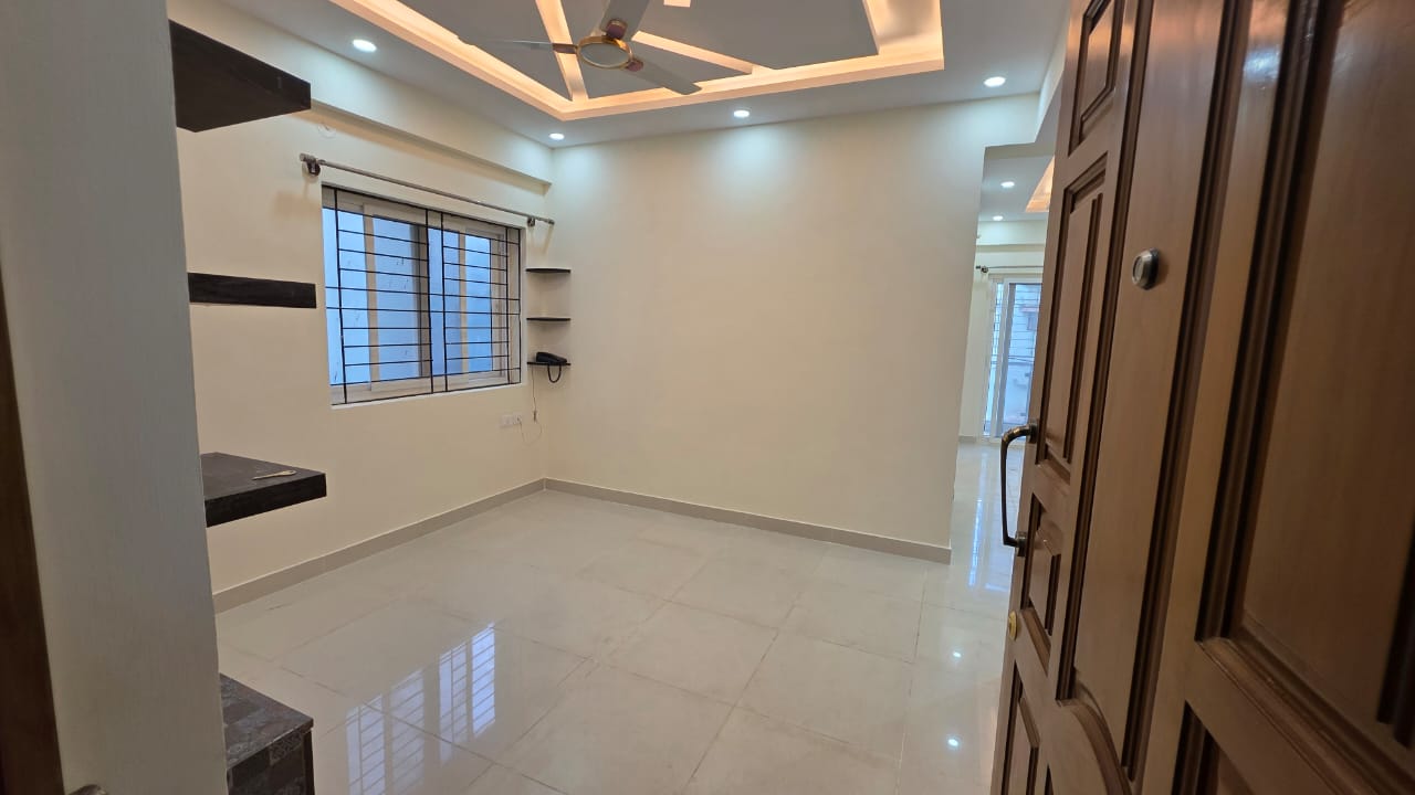 2 BHK + Pooja Room Apartment For Rent in Sri Lotus 