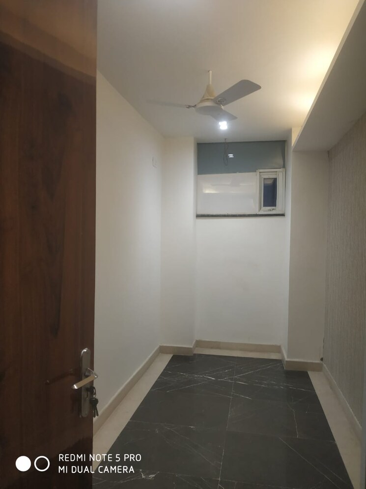 Room, sector 55 3 Bedroom 263 Sq.Yd. Builder Floor In Sector 55 Gurgaon 8862938