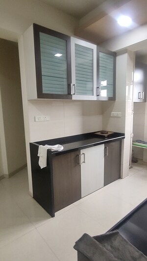 Kitchen in 2.5 BHK Apartment at Hiranandani Meadows, Manpada – for Sale