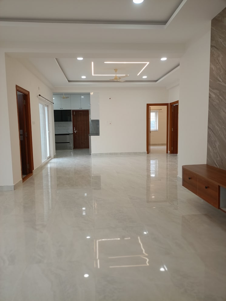 Room, kondapur 3 Bedroom 2300 Sq.Ft. Apartment In Kondapur Hyderabad 8865268