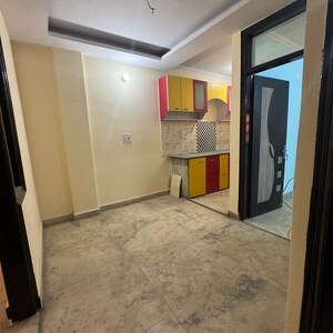 Room in 1 BHK Builder Floor at Vishnu Garden – for Sale