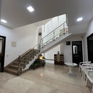 Parking in 5 BHK Villa at Chattarpur – for Sale