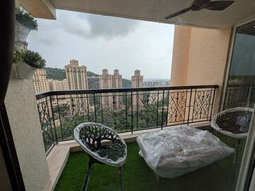 Bedroom in 3 BHK Apartment at Hiranandani Glen Dale, Powai – for Rent